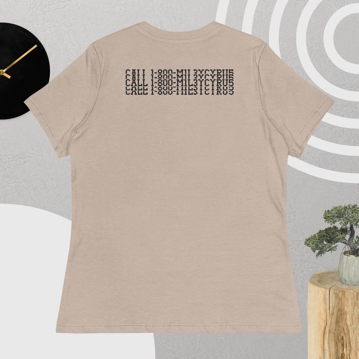 Twerk 2 Women's Relaxed T-Shirt Light